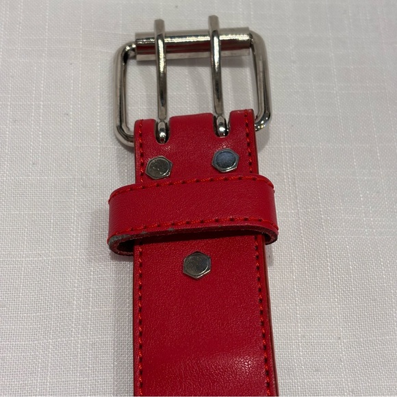 Vintage Leather double grommet belt unisex size Small - Picture 4 of 6